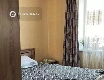 3-комнатная квартира, этаж 6 из 10, 84 м²