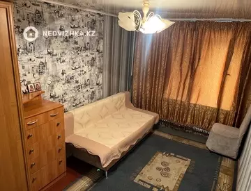2-комнатная квартира, этаж 3 из 5, 40 м²