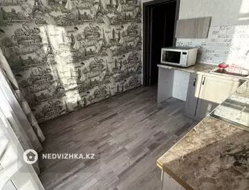 2-комнатная квартира, этаж 1 из 9, 51 м²