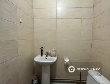 3-комнатная квартира, этаж 3 из 24, 75 м²