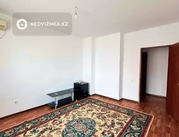 2-комнатная квартира, этаж 2 из 5, 55 м²
