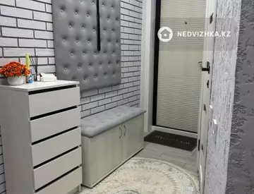 2-комнатная квартира, этаж 1 из 5, 45 м², Посуточно
