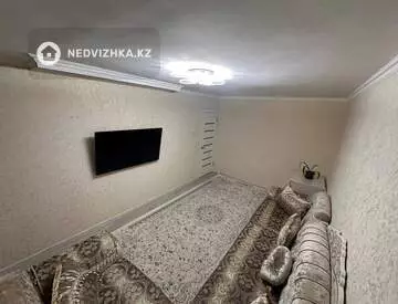 4-комнатная квартира, этаж 1 из 5, 72 м²