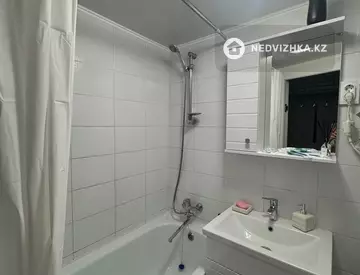 2-комнатная квартира, этаж 1 из 5, 45 м², Посуточно