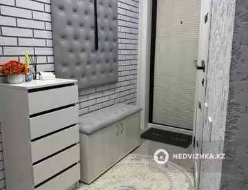 2-комнатная квартира, этаж 1 из 5, 45 м², Посуточно