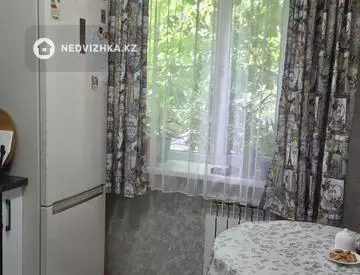 2-комнатная квартира, этаж 2 из 4, 44 м²