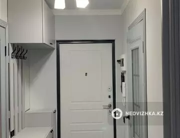 2-комнатная квартира, этаж 8 из 10, 51 м²
