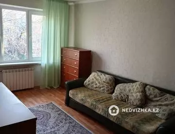 3-комнатная квартира, этаж 4 из 4, 61 м²