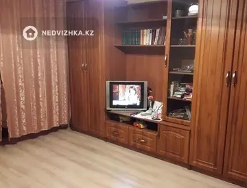 1-комнатная квартира, этаж 4 из 9, 35 м²