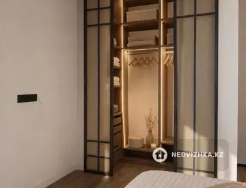 2-комнатная квартира, этаж 13 из 14, 67 м²