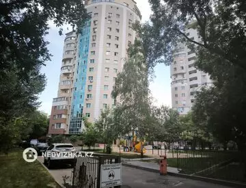 Офис, Магазин и др., этаж 1 из 16, 215 м², На длительный срок