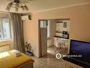 1-комнатная квартира, этаж 5 из 12, 38 м²