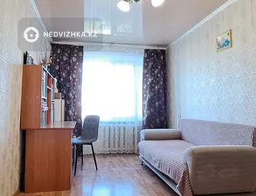 2-комнатная квартира, этаж 3 из 3, 54 м²