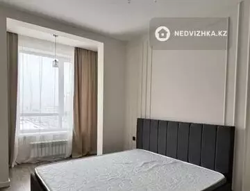 2-комнатная квартира, этаж 9 из 10, 52 м², На длительный срок