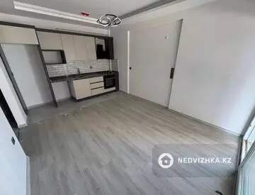 2-комнатная квартира, этаж 2 из 9, 40 м²