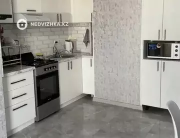 1-комнатная квартира, этаж 2 из 5, 50 м²