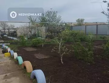 4-комнатная часть дома, 14.1 соток, 110 м²