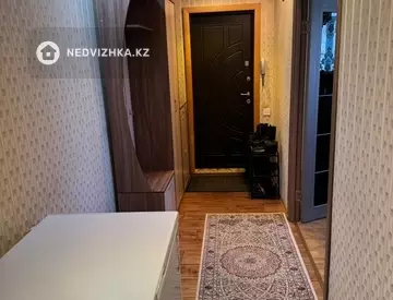 4-комнатная квартира, этаж 3 из 9, 77 м²