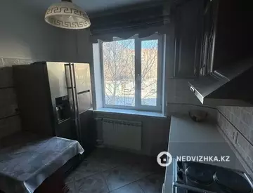 4-комнатная квартира, этаж 3 из 9, 77 м²
