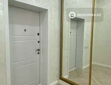 3-комнатная квартира, этаж 2 из 4, 82 м²