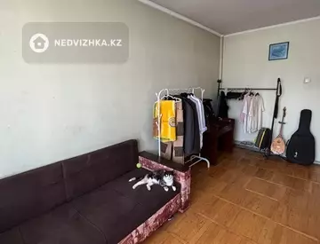2-комнатная квартира, этаж 9 из 9, 46 м²