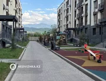 2-комнатная квартира, этаж 2 из 5, 53 м²