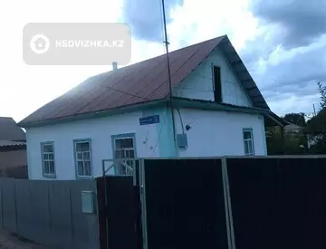 4-комнатный дом, 8 соток, 50 м²