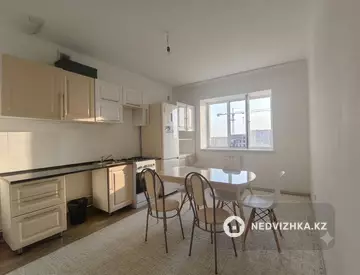 1-комнатная квартира, этаж 7 из 9, 49 м², На длительный срок