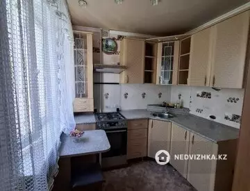 2-комнатная квартира, этаж 4 из 5, 48 м²