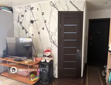 3-комнатная квартира, этаж 3 из 5, 60 м²