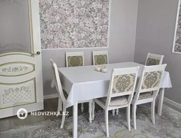 3-комнатная квартира, этаж 2 из 5, 64 м²