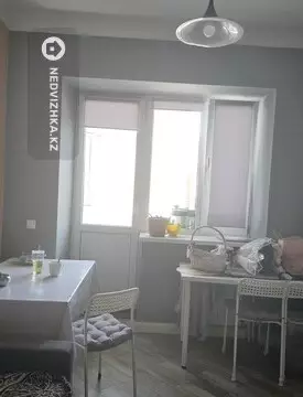 1-комнатная квартира, этаж 4 из 9, 58 м²