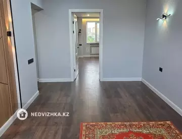 3-комнатная квартира, этаж 5 из 5, 63 м²