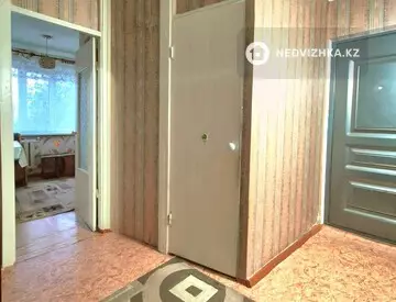 1-комнатная квартира, этаж 4 из 9, 35 м²
