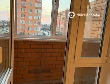 1-комнатная квартира, этаж 4 из 9, 40 м²