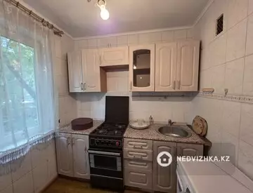 1-комнатная квартира, этаж 2 из 5, 32 м²