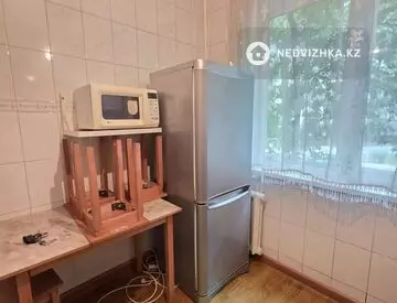 1-комнатная квартира, этаж 2 из 5, 32 м²