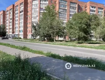 3-комнатная квартира, этаж 7 из 9, 63 м²