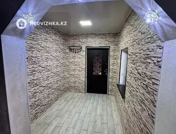 5-комнатная часть дома, 6 соток, 160 м²