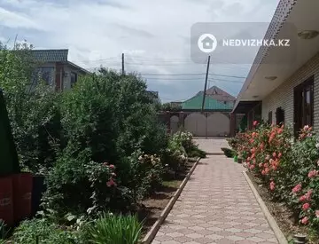 5-комнатный дом, 9 соток, 226 м²