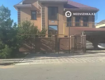 6-комнатный дом, 10 соток, 330 м²