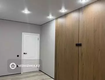 1-комнатная квартира, этаж 6 из 9, 37 м²