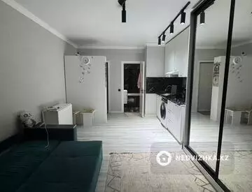 1-комнатная квартира, этаж 8 из 10, 28 м²