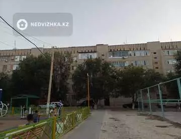 3-комнатная квартира, этаж 4 из 5, 68 м²