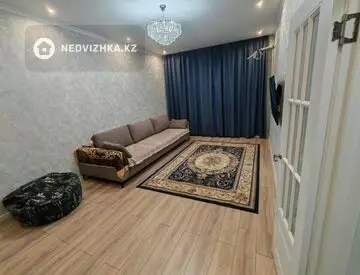 3-комнатная квартира, этаж 2 из 12, 100 м²