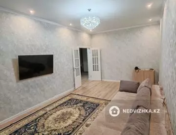 3-комнатная квартира, этаж 2 из 12, 100 м²