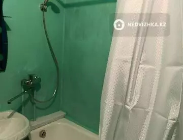 1-комнатная квартира, этаж 4 из 5, 32 м², На длительный срок