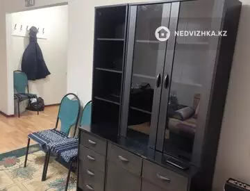 2-комнатная квартира, этаж 1 из 5, 45 м², На длительный срок