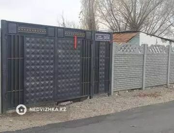 4-комнатная часть дома, 7 соток, 60 м²