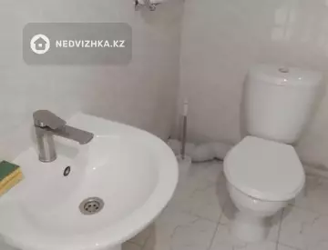 2-комнатная квартира, этаж 7 из 9, 71 м², На длительный срок